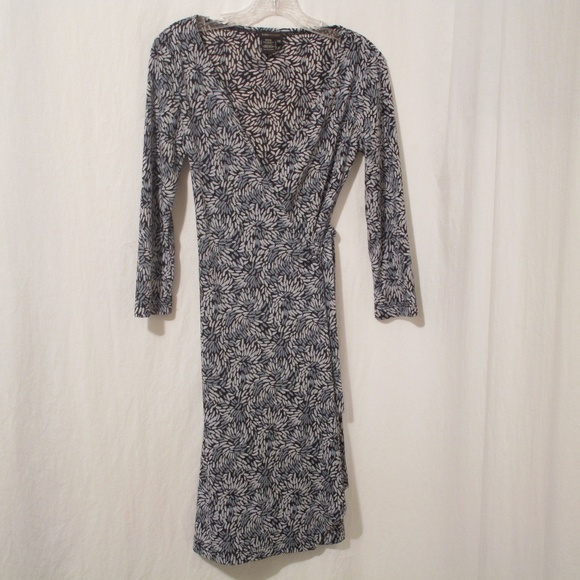 BCBGMaxAzria Black and White Midi Dress XS - Picture 1 of 3